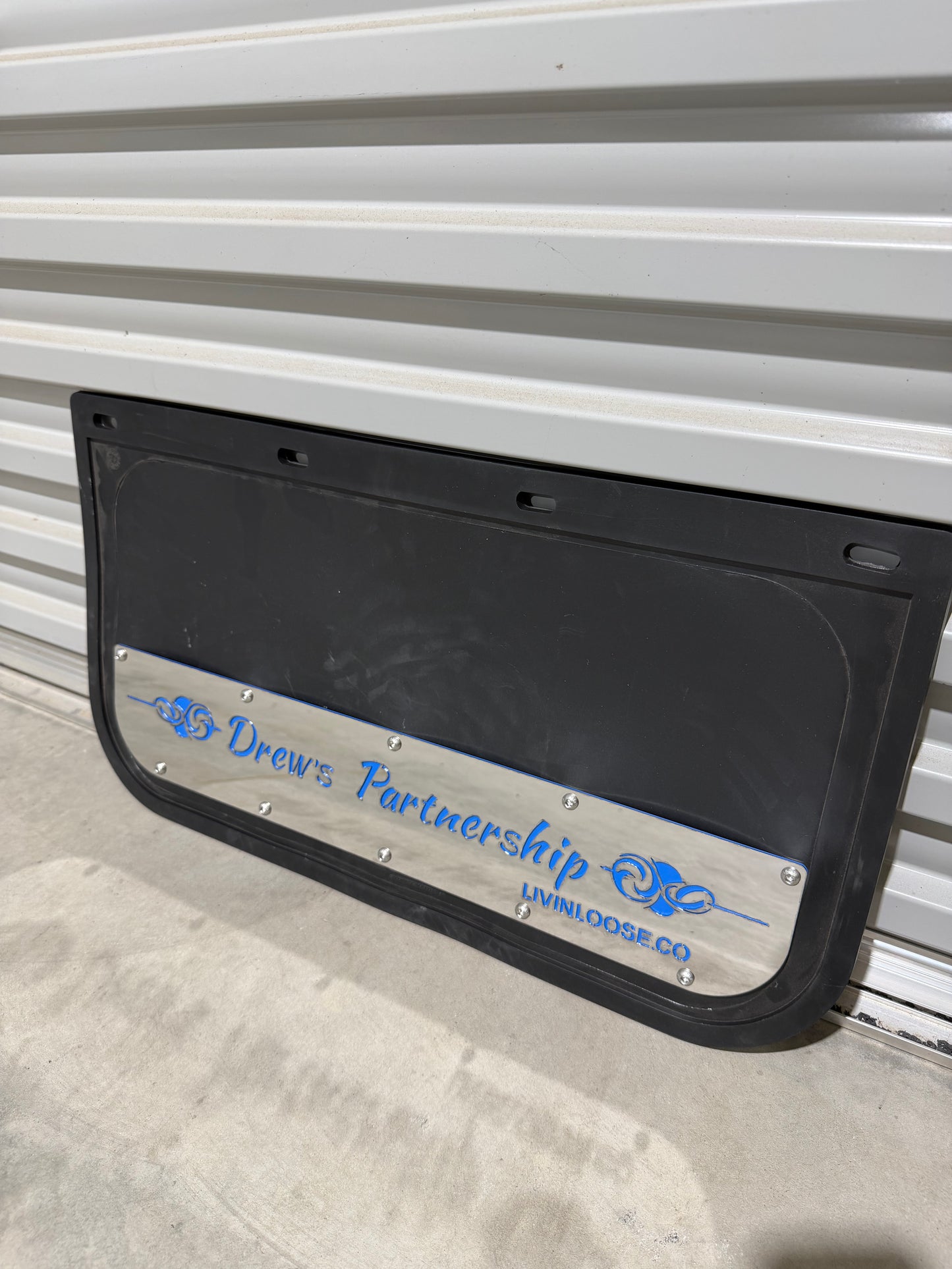 TRUCK MUDFLAP - SINGLE ( x 1 )