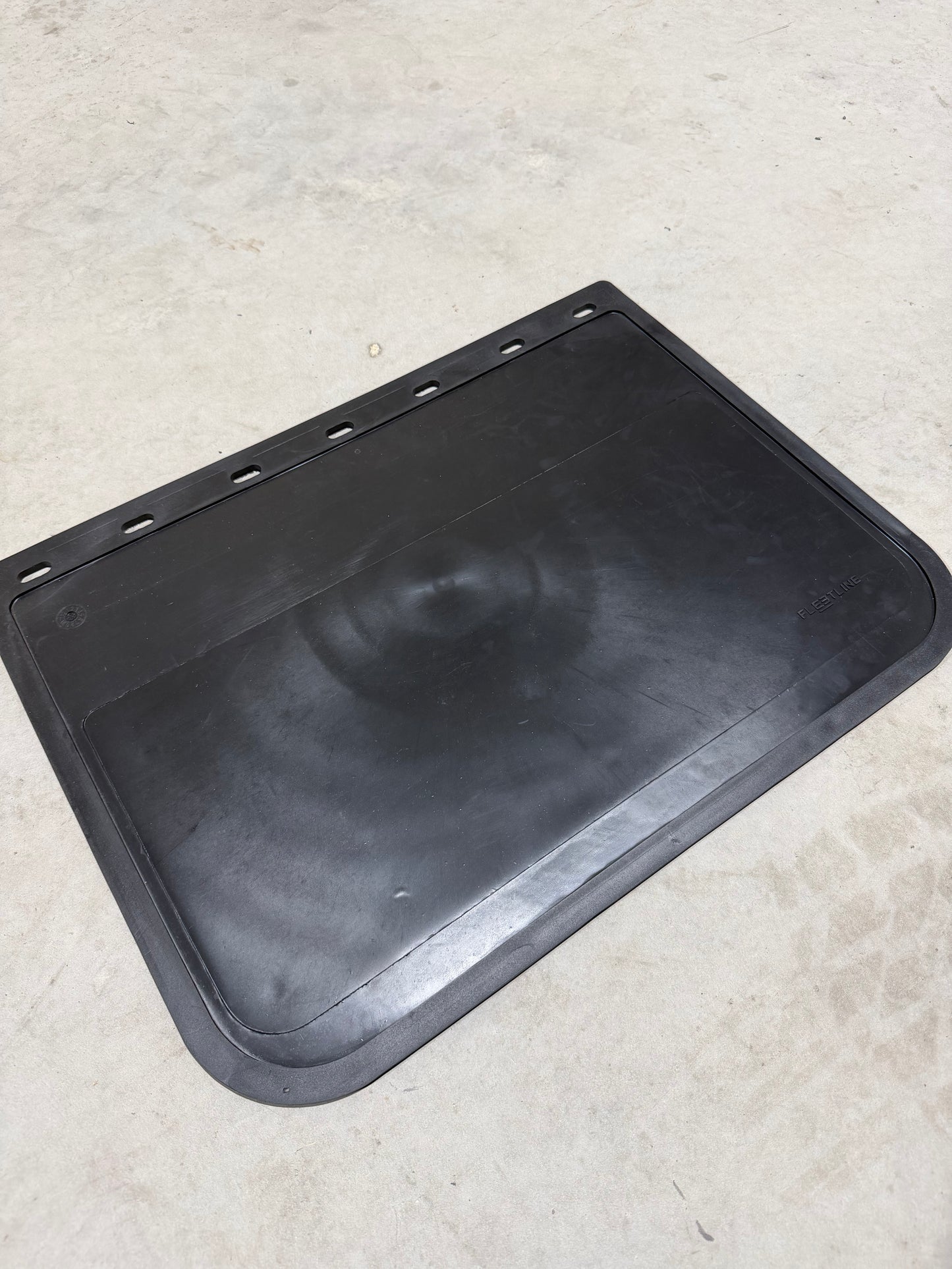 PLAIN TRUCK MUDFLAP