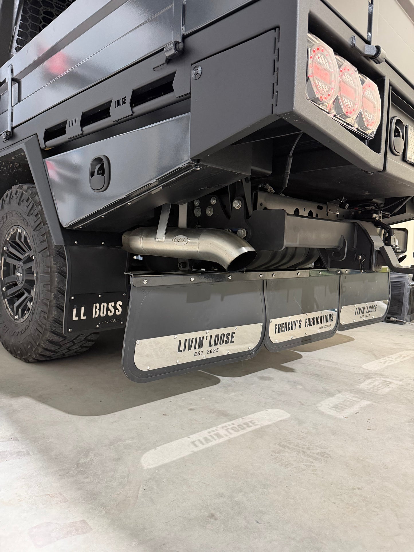 TRUCK MUDFLAP - SINGLE ( x 1 )